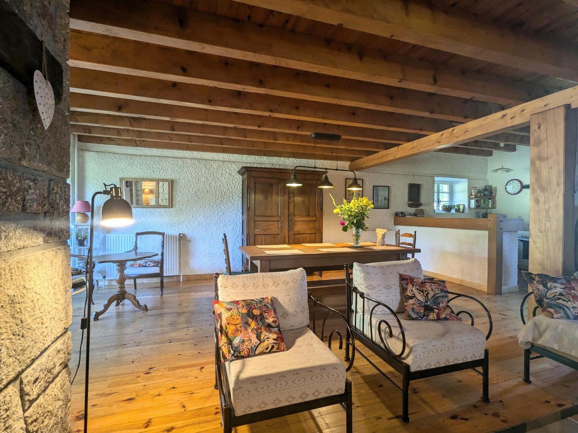 Gite Nature Au Chambon-Sur-Lignon: Terrasse, Wifi, Proche Activites Et Commerces - Fr-1-582-137 เลอฌ็องบง-ซูร์-ลีญง ภายนอก รูปภาพ